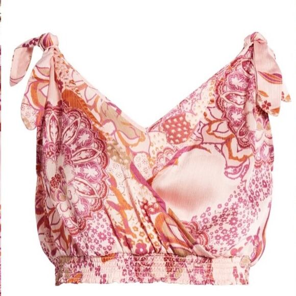 Free People Weekend In Montauk Tank Top Large Smocked Crop Tie Strap NWT Pink - Picture 11 of 13